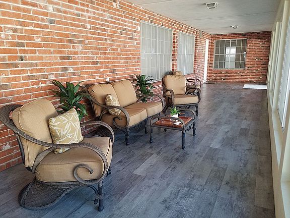 4th image of 5212 N Midland Dr