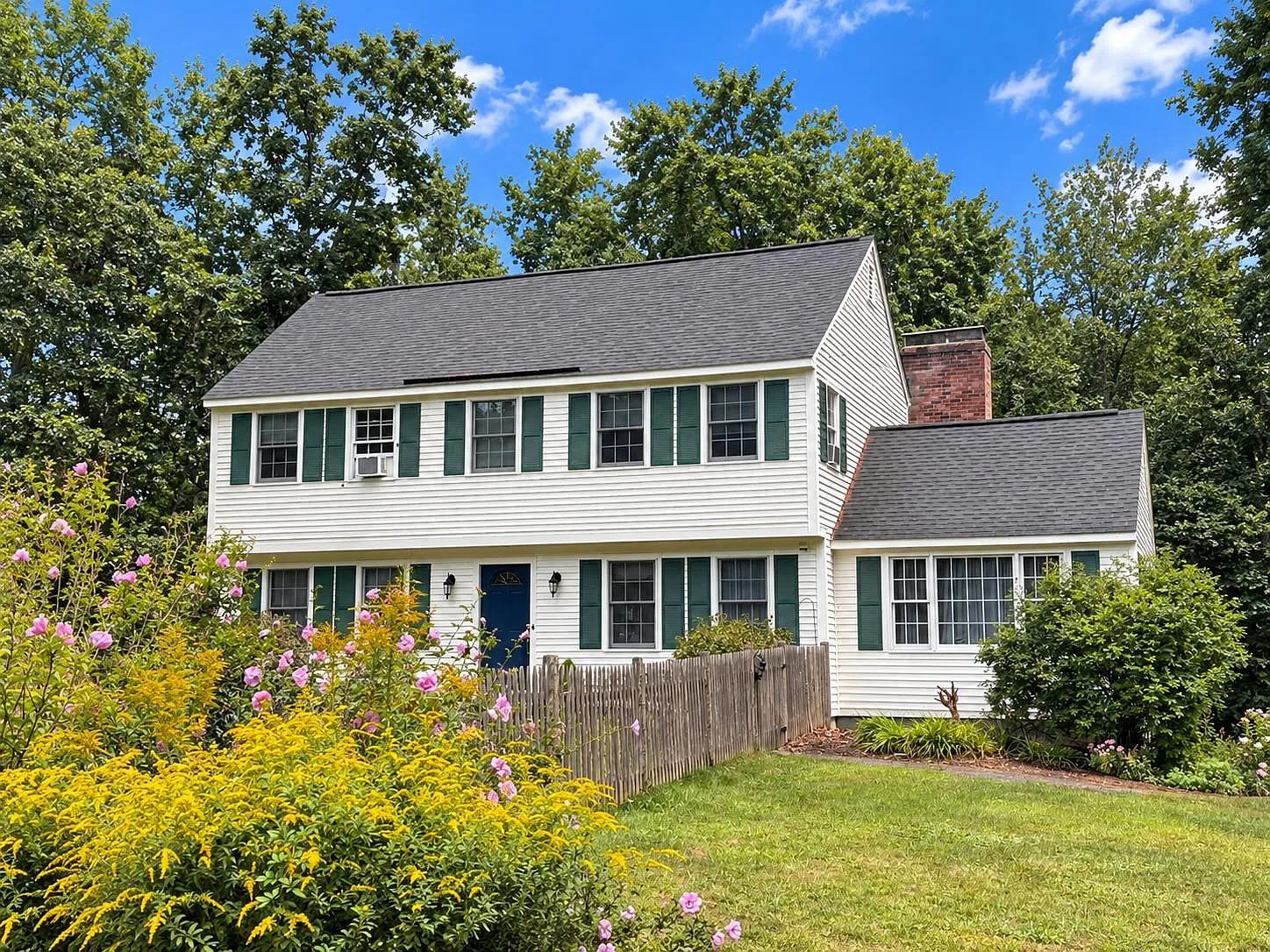 4 bed, 2.5 bath, 1980 sqft, $4,000 — Photo 3