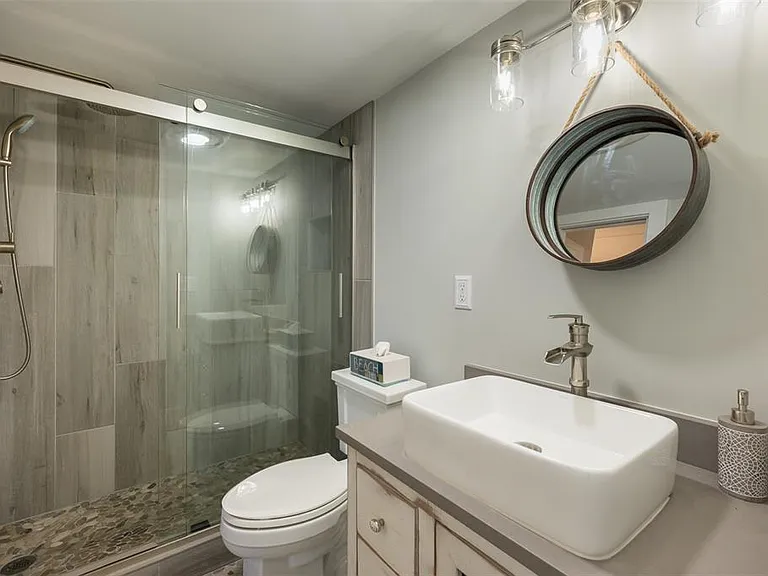 845 Benjamin Franklin Dr #302 — Photo 18