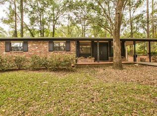 2409 Almond Dr, Tallahassee, FL 32303