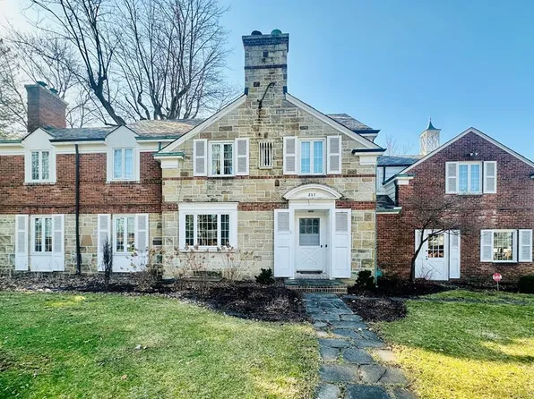 357 W Southern Ave, Bucyrus, OH 44820