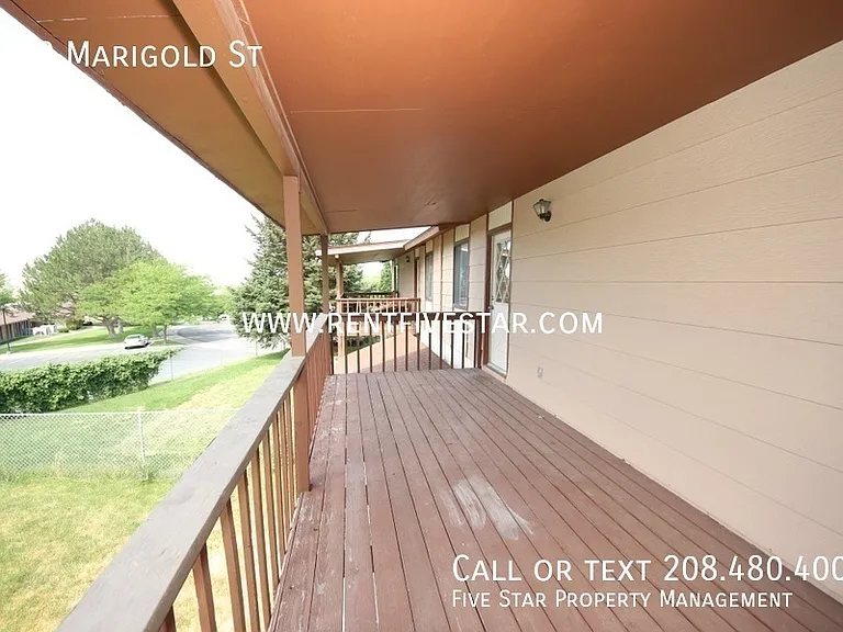 2099 Marigold St — Photo 14