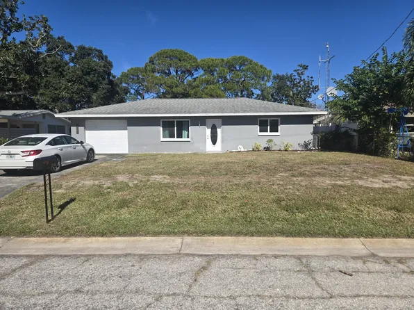 2039 Kai Dr, Sarasota, FL 34231