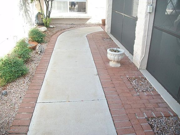 3rd image of 782 W Calle Del Regalo