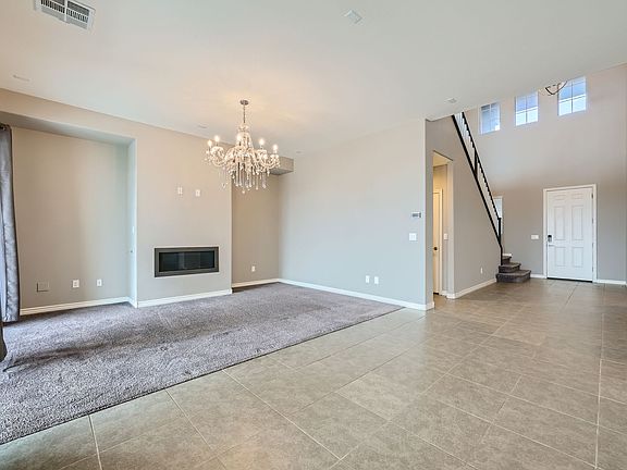 3rd image of 12165 Edgehurst Ct