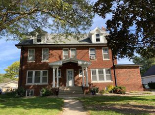 216 W Main St #2, Sun Prairie, WI 53590