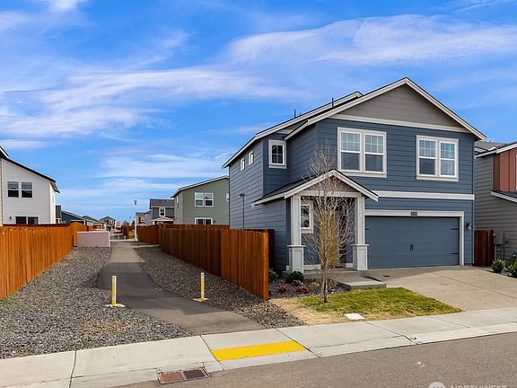 2nd image of 2920 Roundup Drive