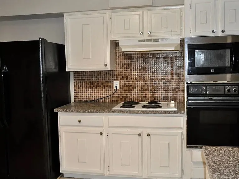 12402 Riva Ridge Ln — Photo 14