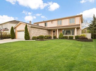 1323 N Tallyho Dr, Addison, IL 60101