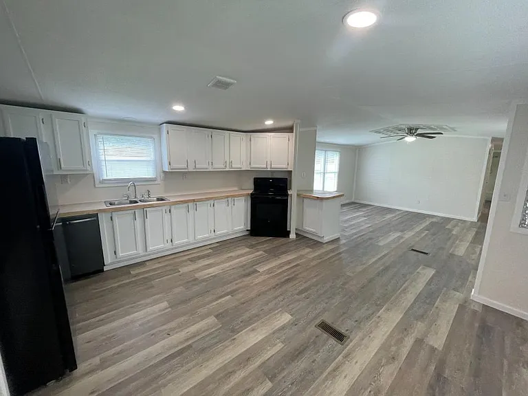 1552 N Boatman Rd #42 — Photo 12