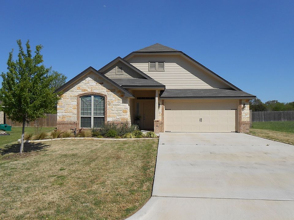 1st image of 611 Marshall Dr