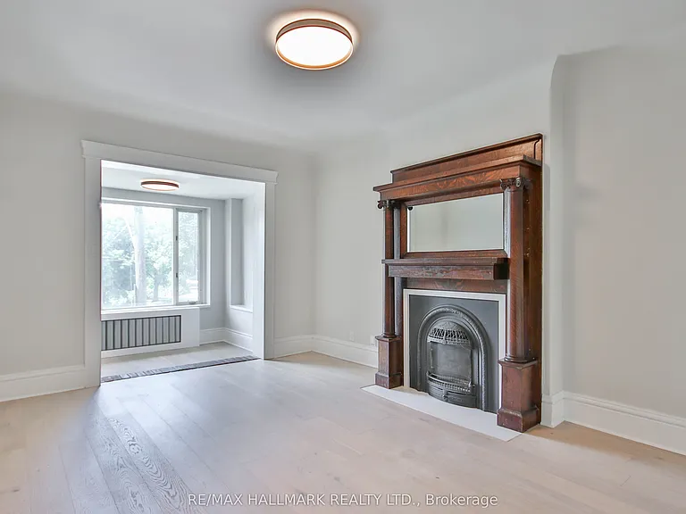 639 Broadview Ave #MAIN FL — Photo 8