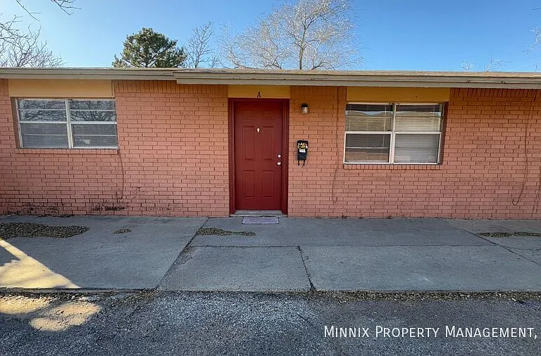 2308 W 16th St #A — Photo 1