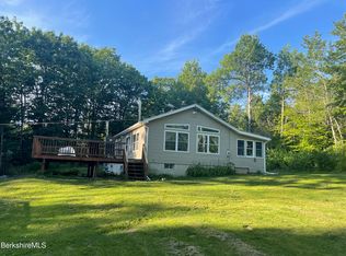 604 Loop Rd, Savoy, MA 01256