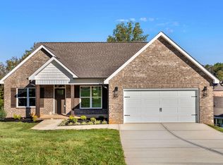 690 Carrington Blvd, Lenoir City, TN 37771