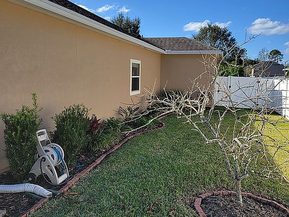 5th image of 133 Deer Meadows Dr