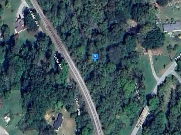 352 Front St, Luttrell, TN 37779