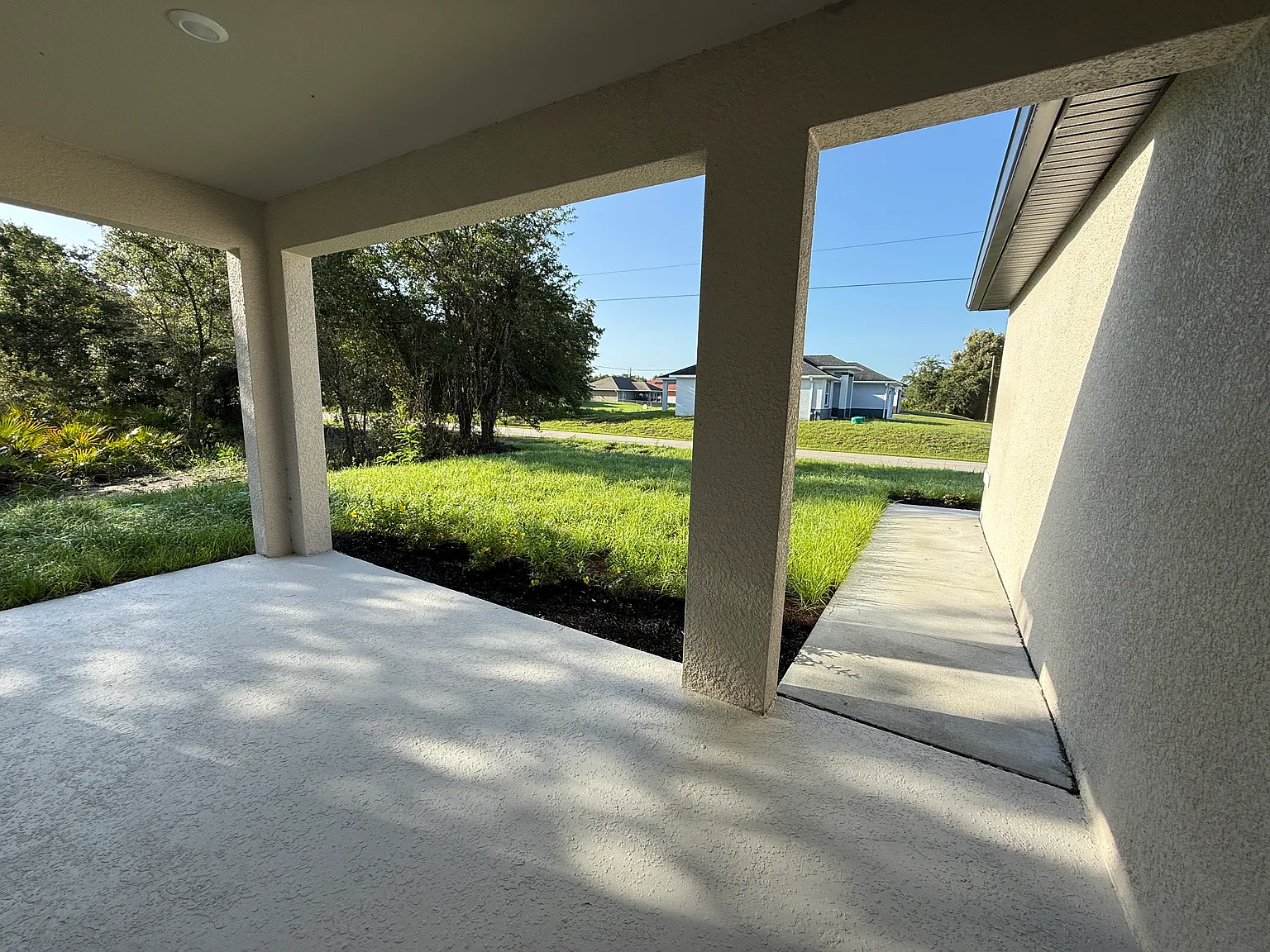 3 bed, 1615 sqft, $1,950 — Photo 4