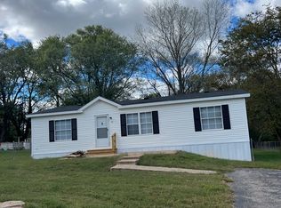 139 Mapleleaf Dr, Bowling Green, KY 42101