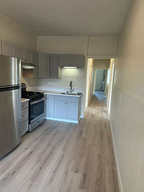 2 bed, 1100 sqft, $2,500 — Photo 1