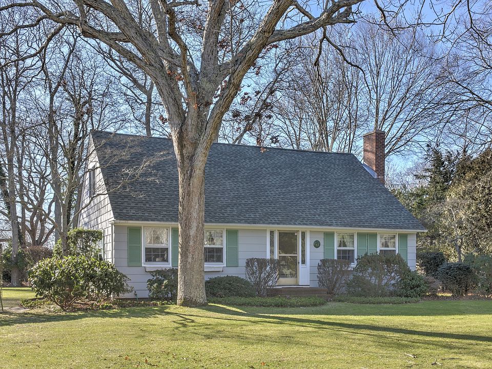 1st image of 61 White Oak Ln