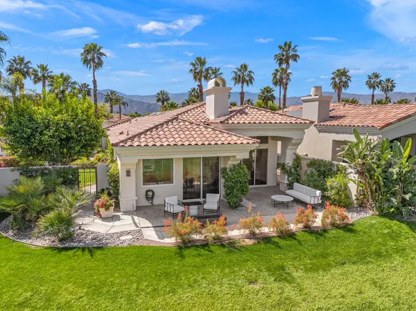 220 Tomahawk Dr, Palm Desert, CA 92211