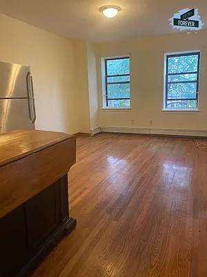 Rented by Fifth & Forever LLC | media 25