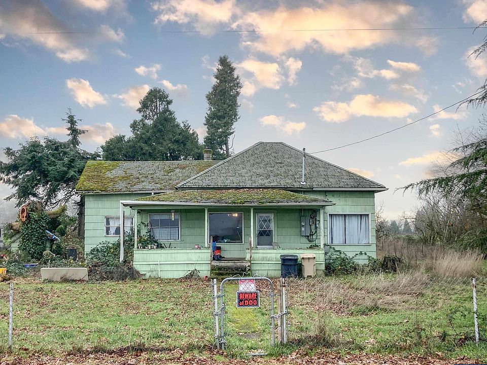 2nd image of 36060 Cold Springs Rd