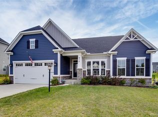876 Acorn Dr, Dayton, OH 45440
