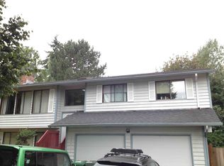 10411 Roosevelt Way NE, Seattle, WA 98125