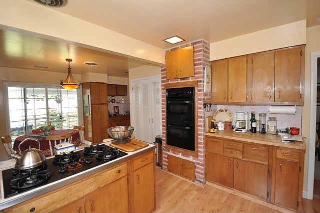1st image of 273 Cypress Ave