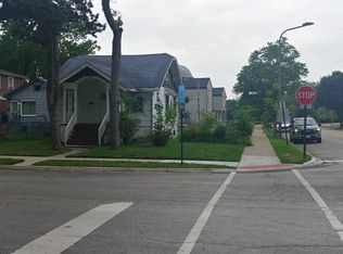 2046 Dodge Ave, Evanston, IL 60201