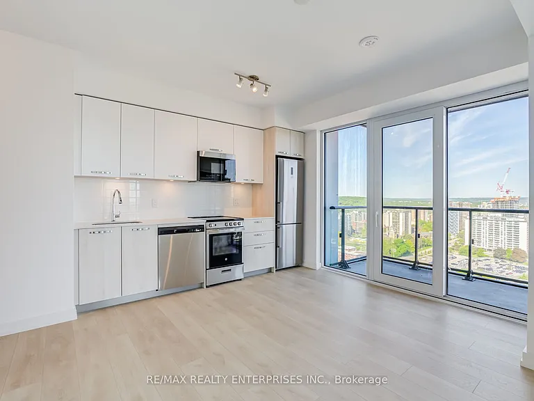 75 James St S #2402 — Photo 8