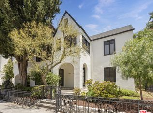 2160 Beachwood Ter, Los Angeles, CA 90068