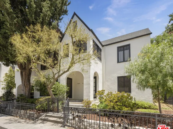 2160 Beachwood Ter, Los Angeles, CA 90068