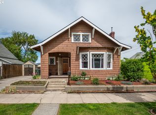 1015 E 8th St, The Dalles, OR 97058