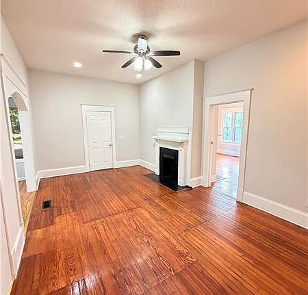 5th image of 1611 E Henry St Unit A