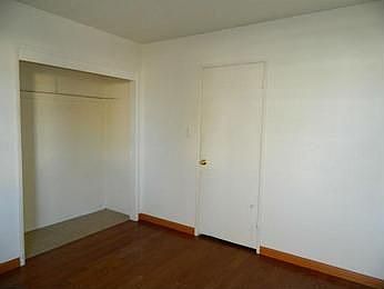 5th image of 2108 Linda Vista St