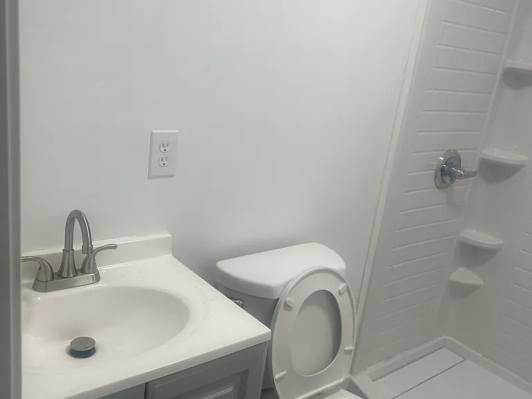 979 Welcome To Arnco Rd — Photo 3