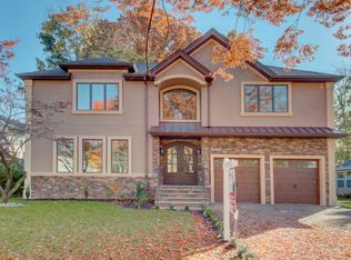 390 5th Ave, River Edge, NJ 07661