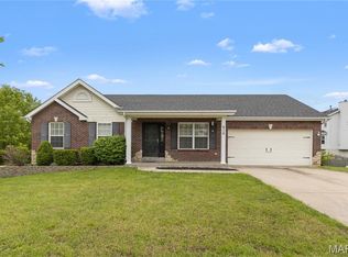 616 Stone Bend Trl, Wentzville, MO 63385