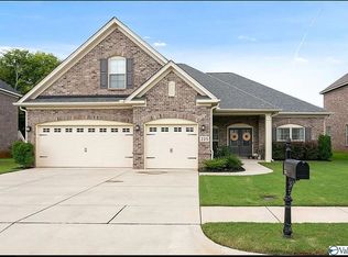 225 Skehan St SW, Huntsville, AL 35824