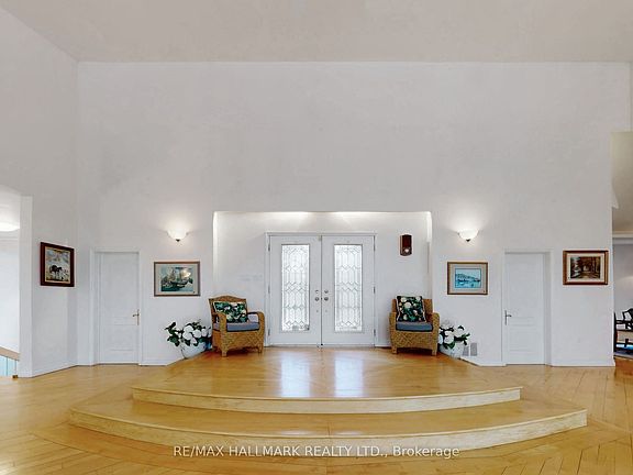 5th image of 18381 McCowan Rd