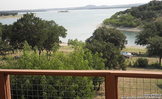 333 Spanish Oak Esplanade, Canyon Lake, TX 78133 | Zillow