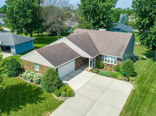 2170 Diablo Dr SE, Owatonna, MN 55060