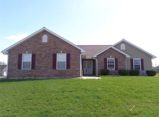 101 La Vista Dr, Waynesville, MO 65583