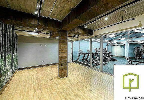 5th image of 73 Montrose Ave #4E