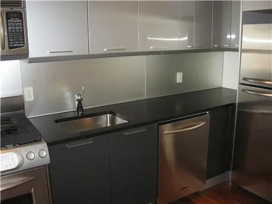 Rented by RELO REDAC INC. | media 13