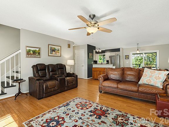 4th image of 40 Harold Sluder Rd