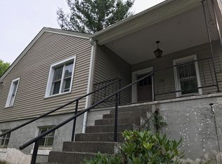 120 Wesley St, Bluefield, VA 24605